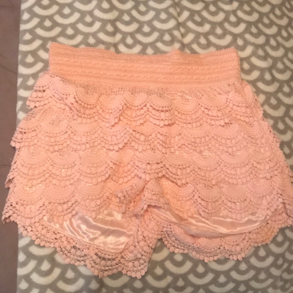 Pink lace tier shorts